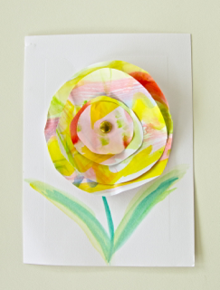 Search result: 'Circular Painted Paper Flower Card'