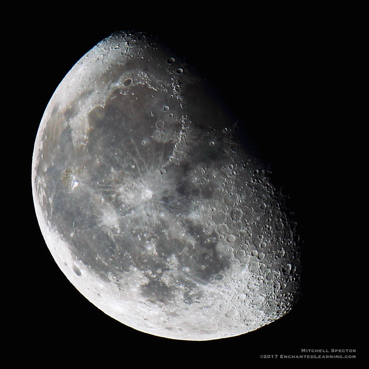 Waning Gibbous Moon, Back to Its Normal Color in Skies Free of Smoke